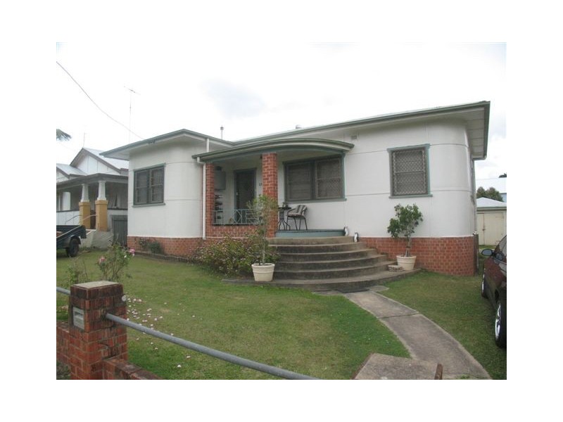 13 Oliver Street, Grafton NSW 2460