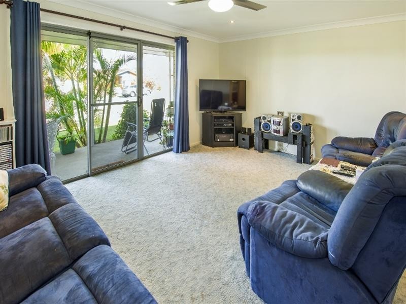 17 Trenayr Close, Junction Hill NSW 2460