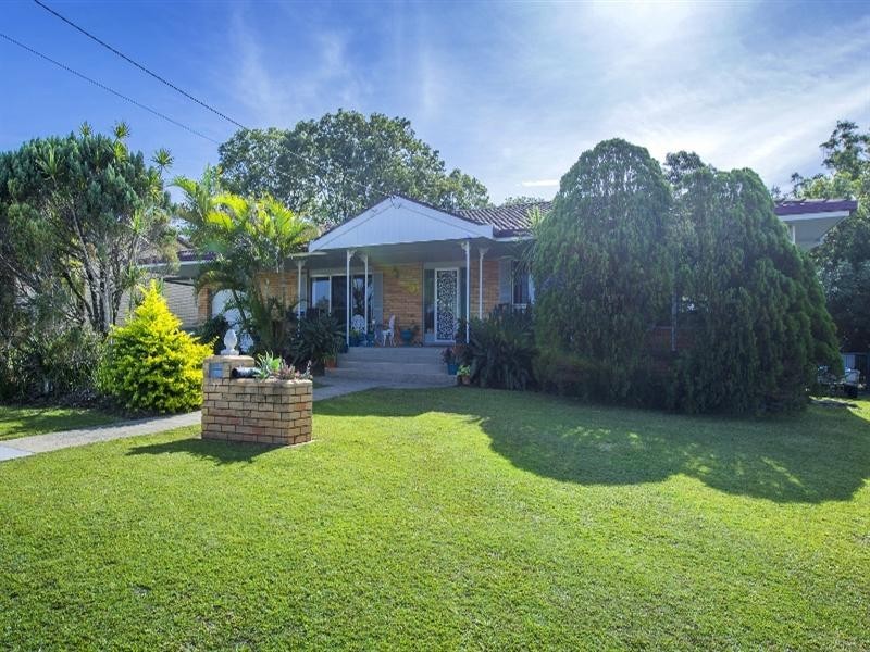 17 Trenayr Close, Junction Hill NSW 2460