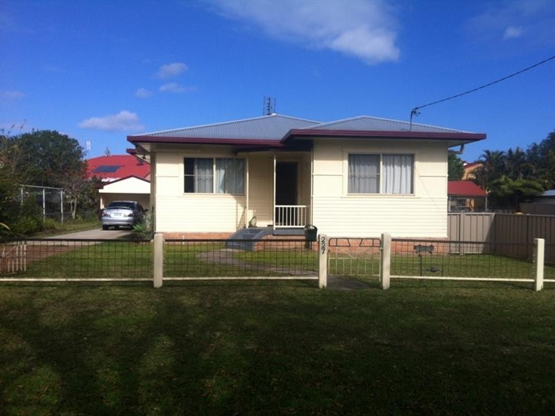 227 Arthur Street, Grafton NSW 2460