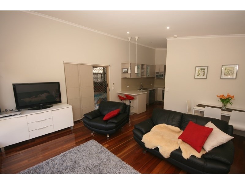 Lodge 105 Ski Lodge Road, Seelands NSW 2460