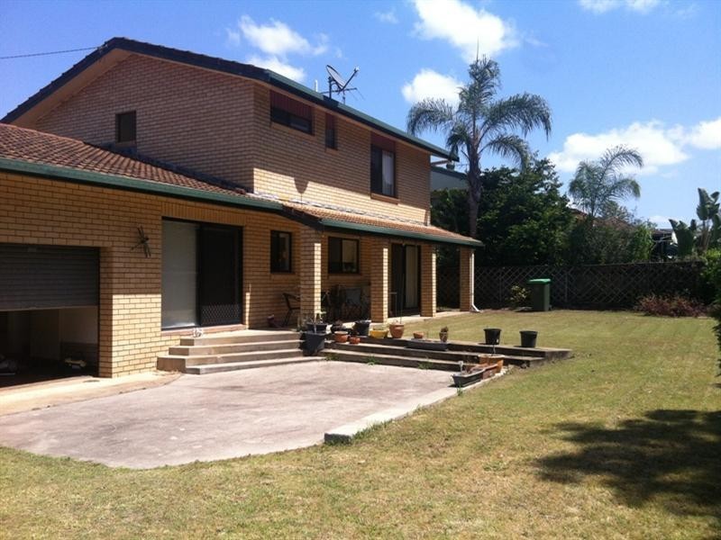 16 Trenayr Close, Junction Hill NSW 2460