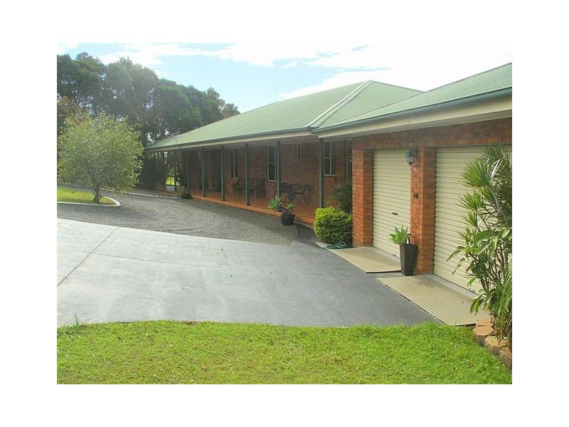 27 Fairway Drive, South Grafton NSW 2460