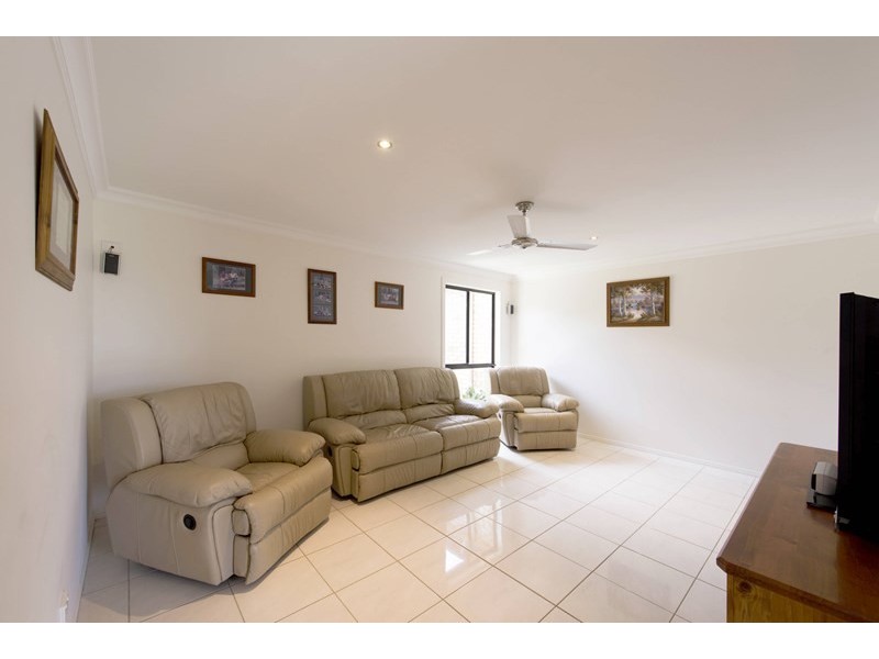 4 Clear Water Close, Grafton NSW 2460