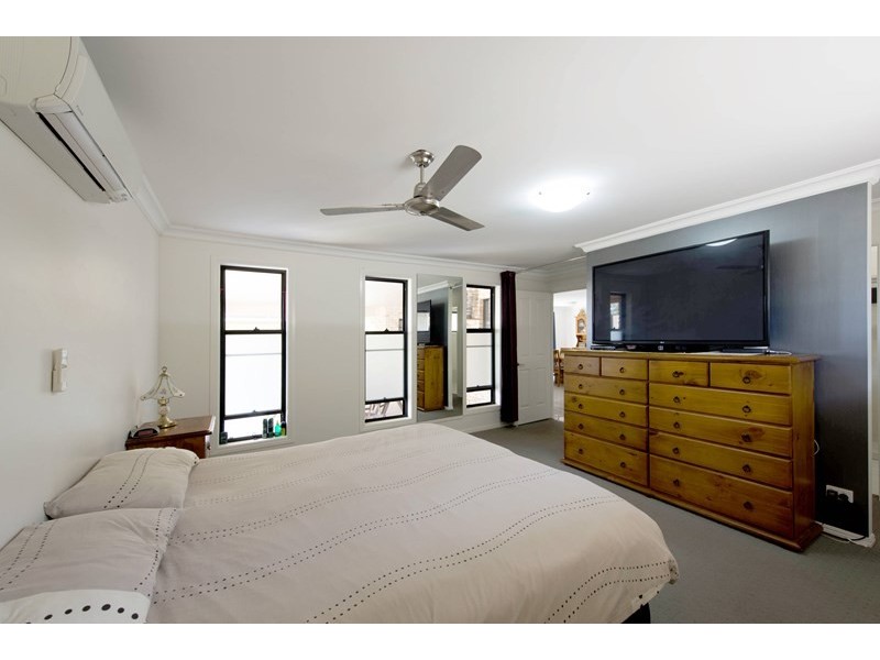 4 Clear Water Close, Grafton NSW 2460