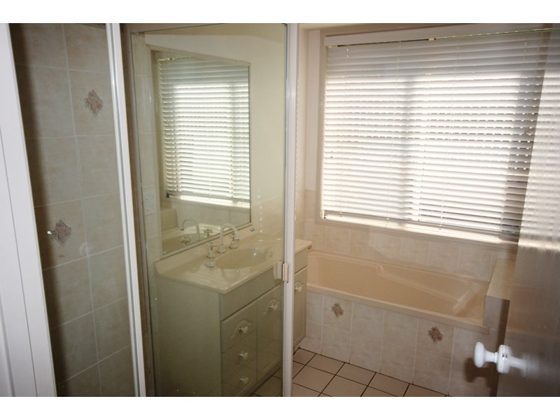 13 Martin Crescent, Junction Hill NSW 2460