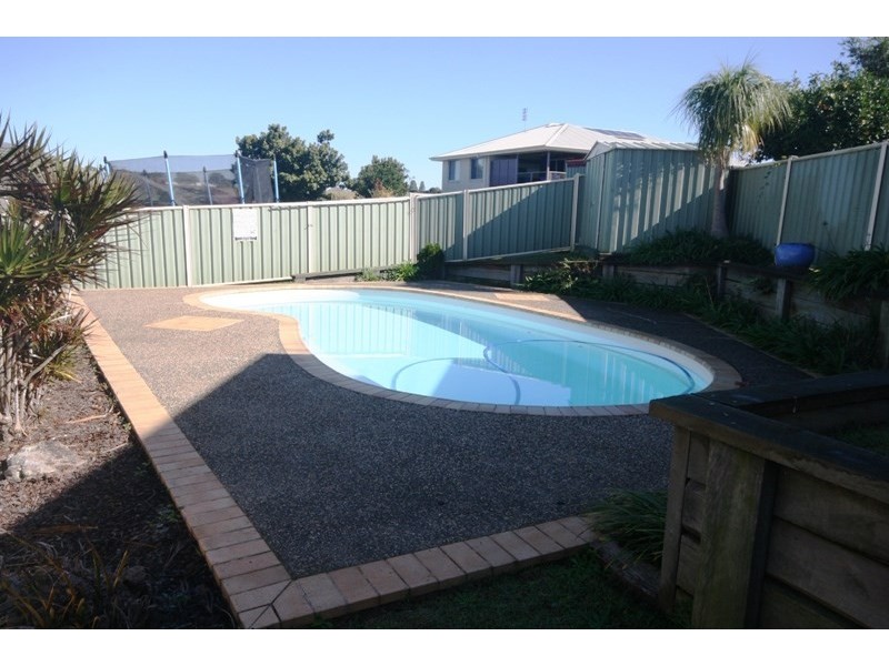 13 Martin Crescent, Junction Hill NSW 2460