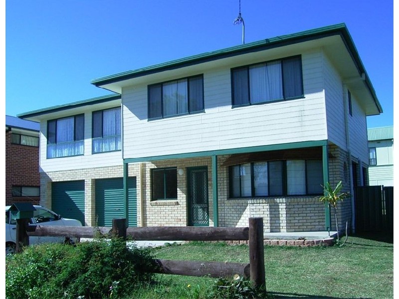 2 Weiley Avenue, Grafton NSW 2460