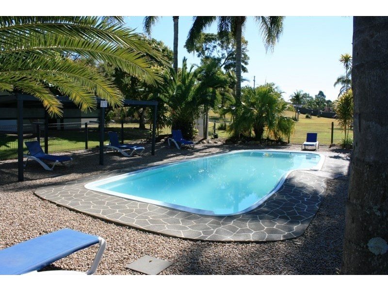 Lodge 12 Ski Lodge Road, Seelands NSW 2460