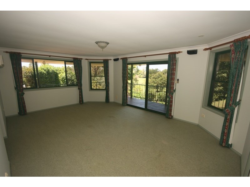 8 Grevillia Drive, Waterview Heights NSW 2460