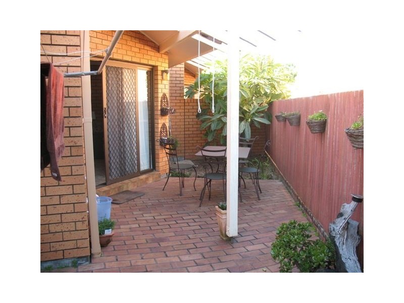 1/5 Eversley Close, Grafton NSW 2460