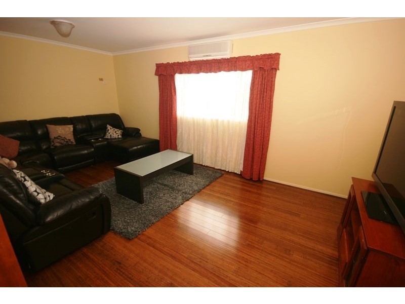 10 Lake Edgecombe Close, Grafton NSW 2460