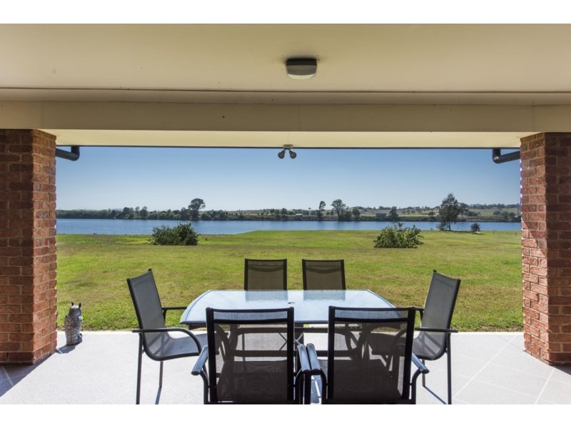 14 Mark Close, Grafton NSW 2460