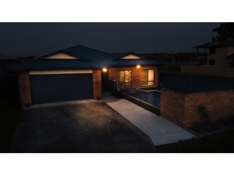 14 Mark Close, Grafton NSW 2460
