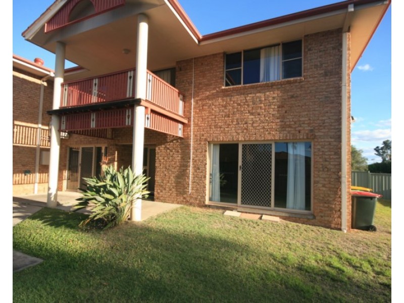 2/4 Knotts Close, Grafton NSW 2460