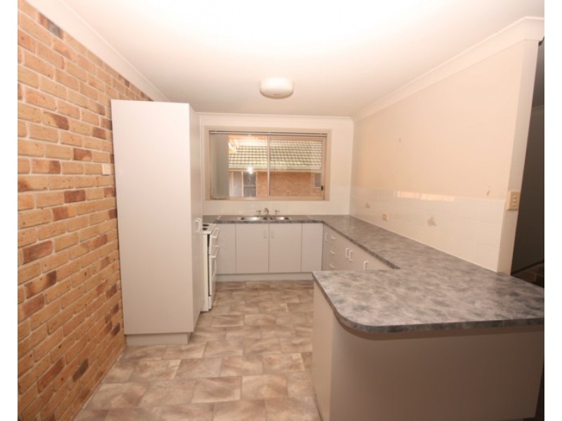 2/4 Knotts Close, Grafton NSW 2460