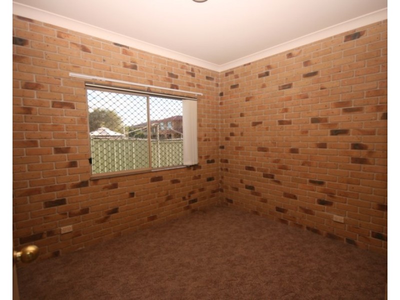 2/4 Knotts Close, Grafton NSW 2460
