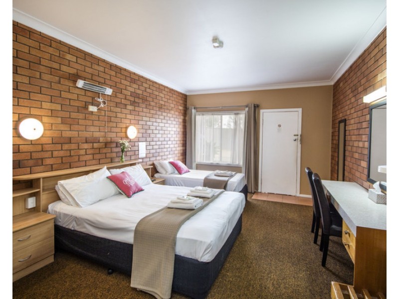 706 Gwydir Highway, Waterview Heights NSW 2460