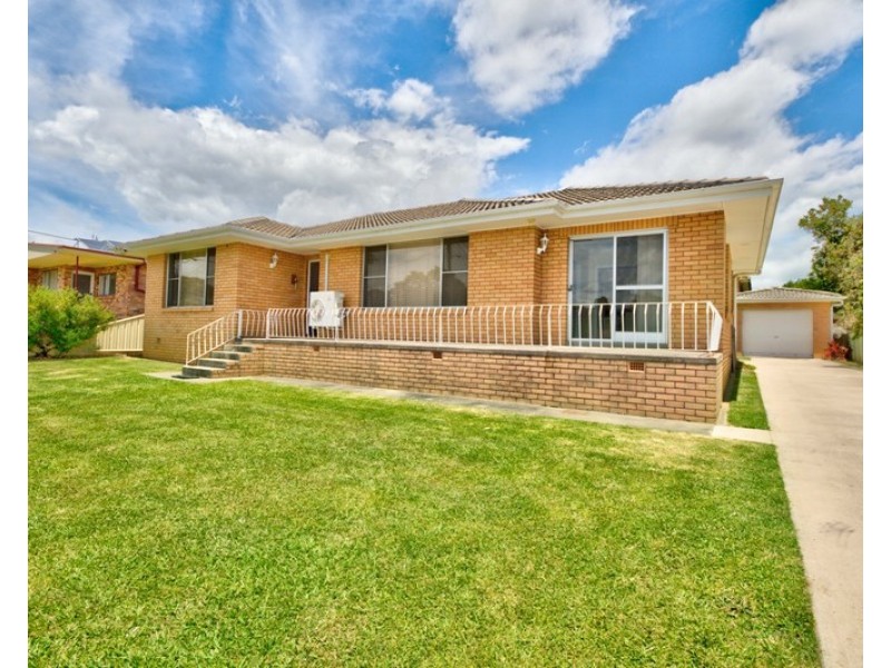 70 Hunter Street, Glen Innes NSW 2370
