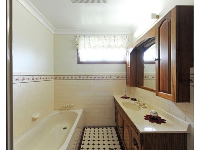2 Roberts Drive, South Grafton NSW 2460