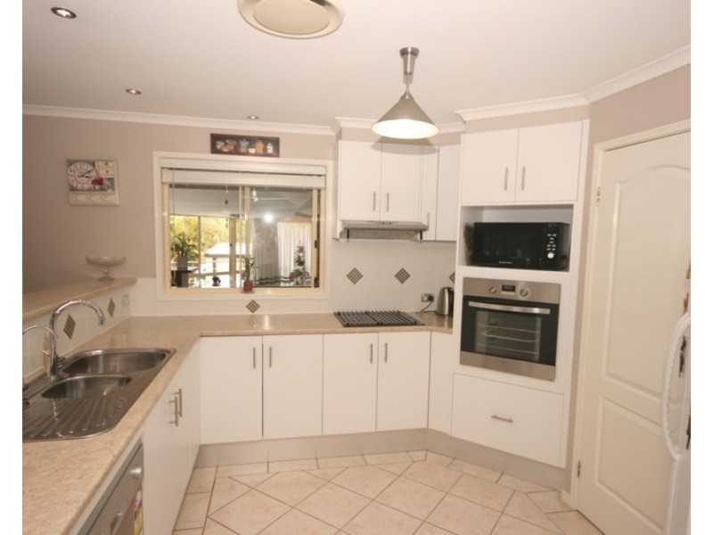 28 Martin Crescent, Junction Hill NSW 2460