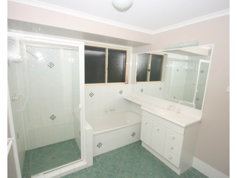 28 Martin Crescent, Junction Hill NSW 2460