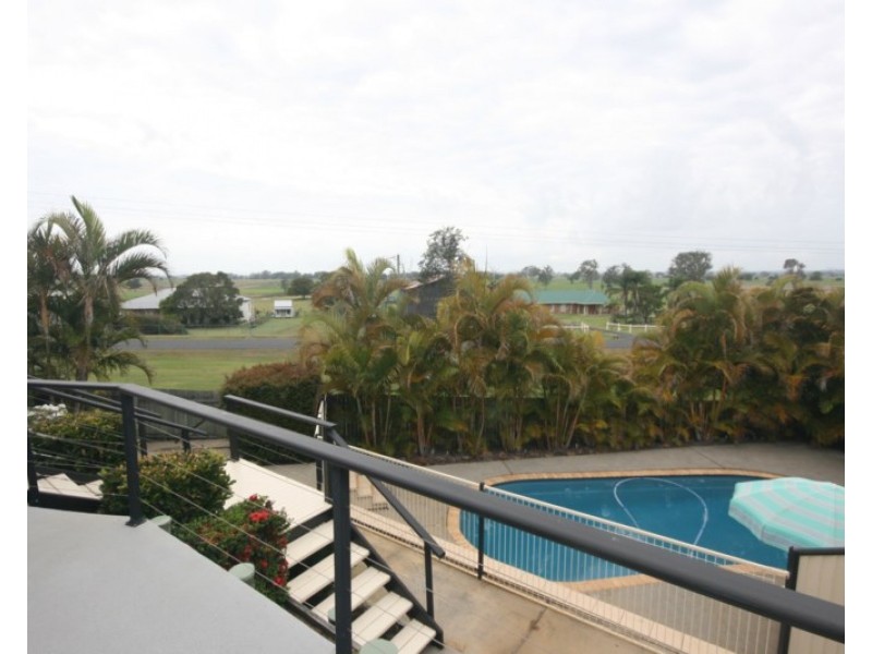28 Martin Crescent, Junction Hill NSW 2460