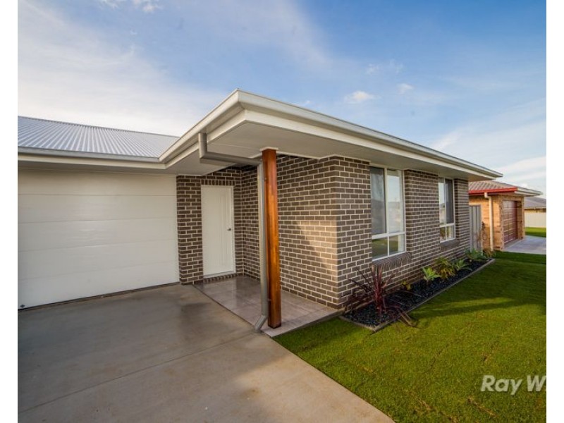 6B Rivertop Crescent, Junction Hill NSW 2460