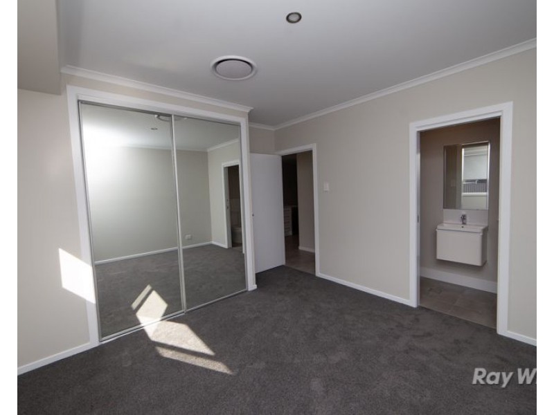 6B Rivertop Crescent, Junction Hill NSW 2460