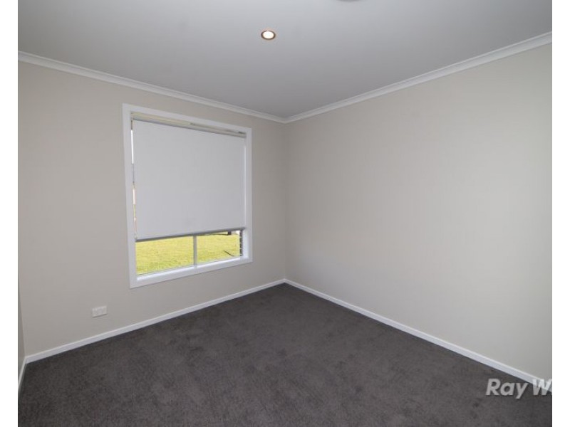 6B Rivertop Crescent, Junction Hill NSW 2460