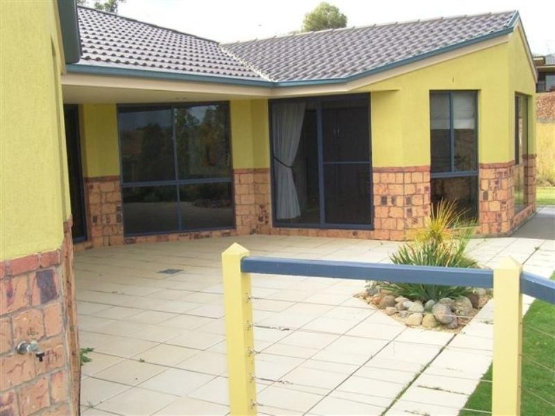 24 Bimble Avenue, South Grafton NSW 2460