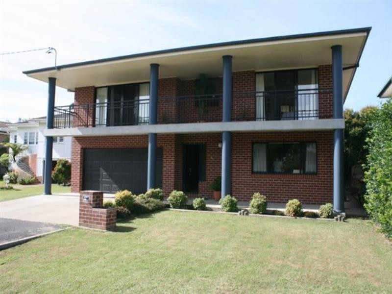 4 Weiley Avenue, Grafton NSW 2460