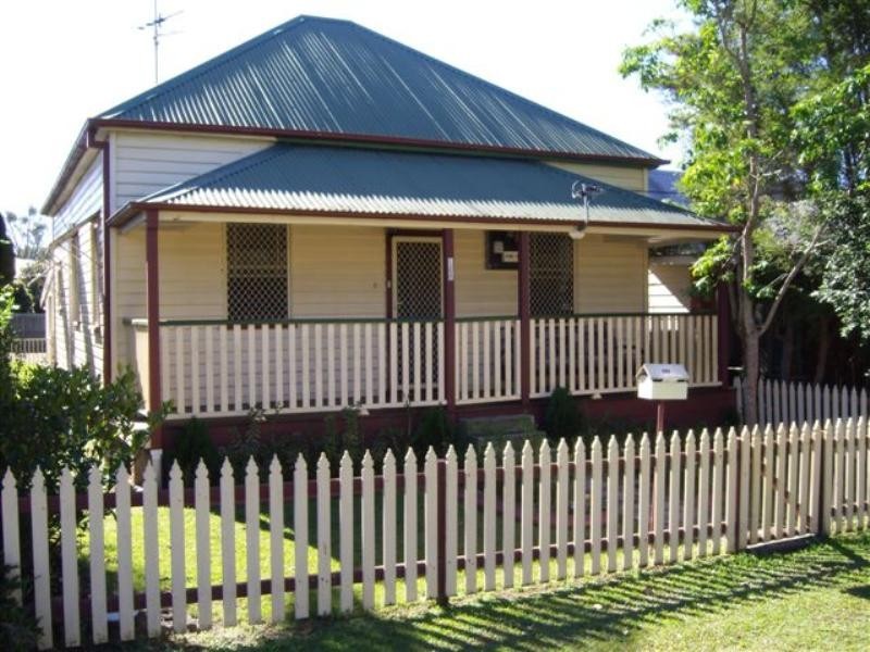 156 Powell Street, Grafton NSW 2460