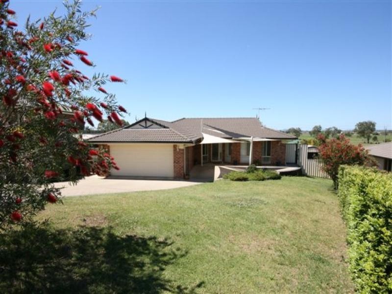 28 Martin Crescent, Junction Hill NSW 2460