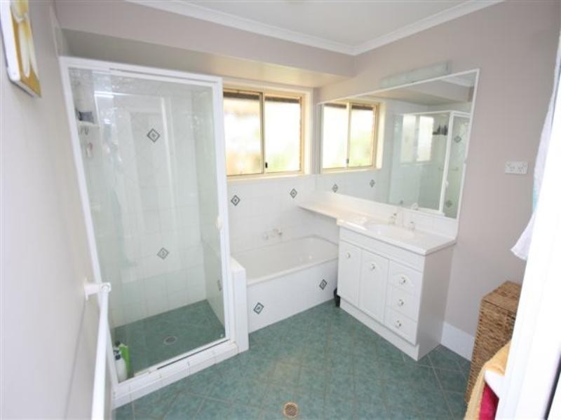 28 Martin Crescent, Junction Hill NSW 2460