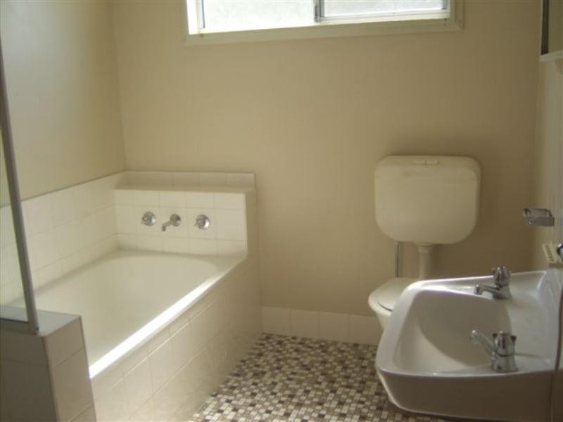 2 Angophora Way, South Grafton NSW 2460