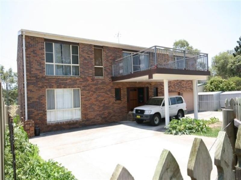 32 Havelock Street, Lawrence NSW 2460