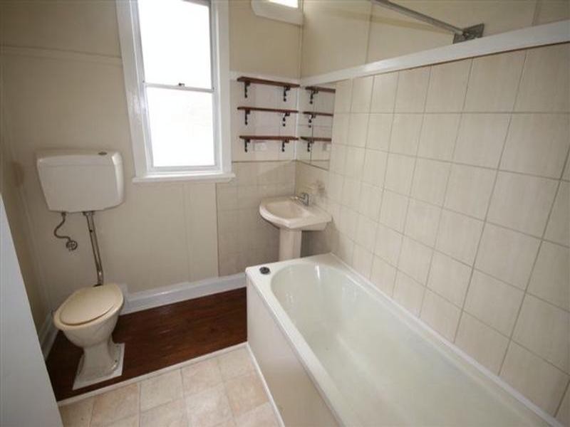 27 Bacon Street, Grafton NSW 2460