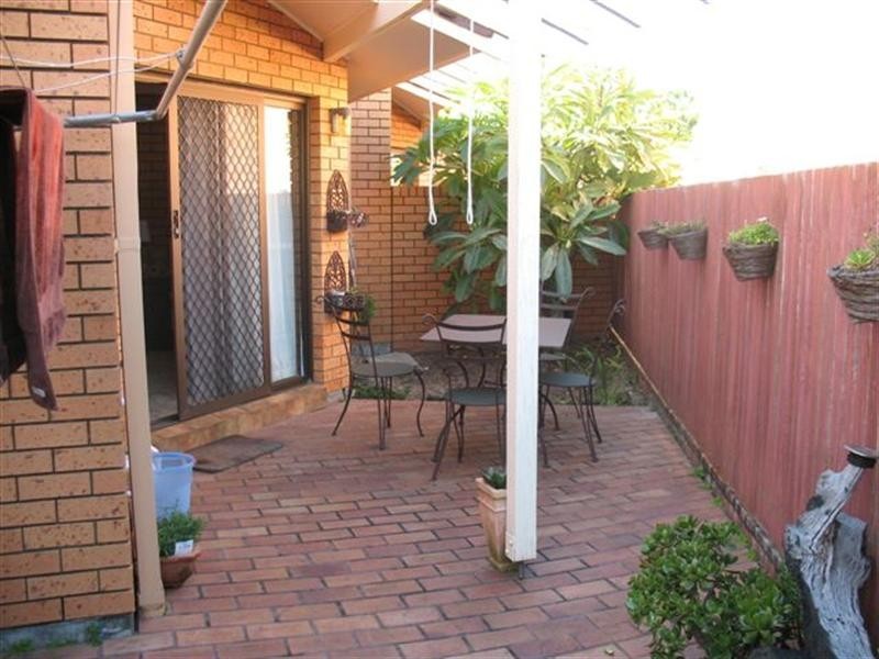 1/5 Eversley Close, Grafton NSW 2460