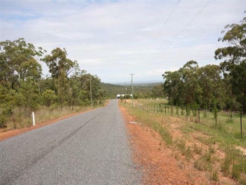 2 Ayre Close, The Pinnacles NSW 2460