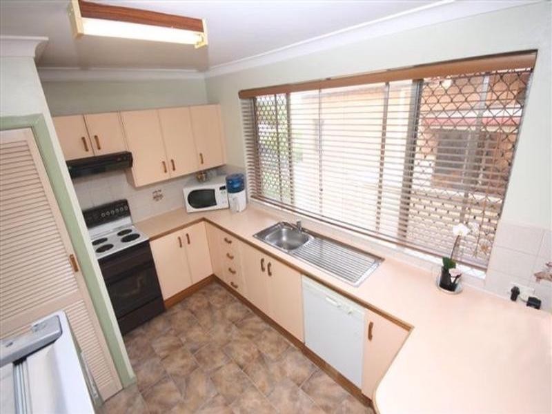 1 Edgecombe Avenue, Junction Hill NSW 2460