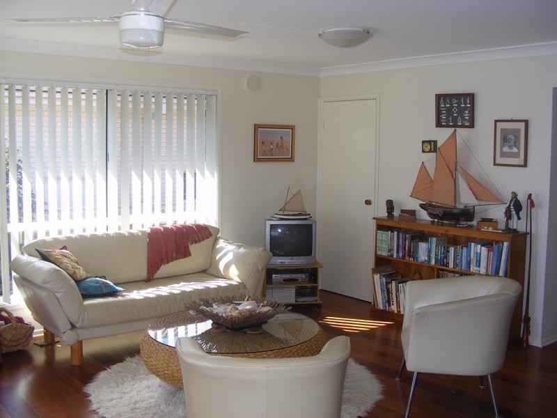 9 Lynhaven Crescent, Grafton NSW 2460