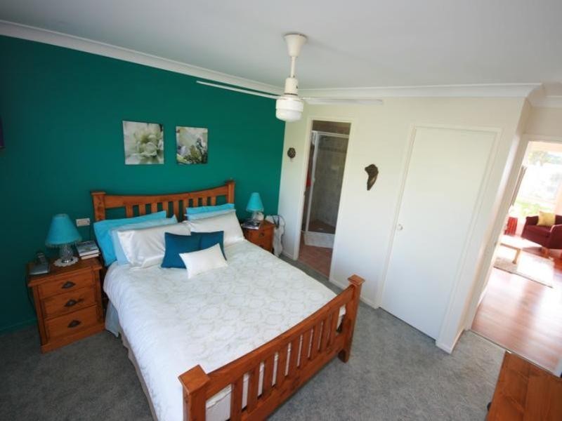 9 Lynhaven Crescent, Grafton NSW 2460