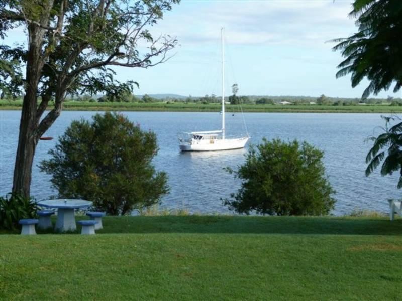 9 Lynhaven Crescent, Ulmarra NSW 2462