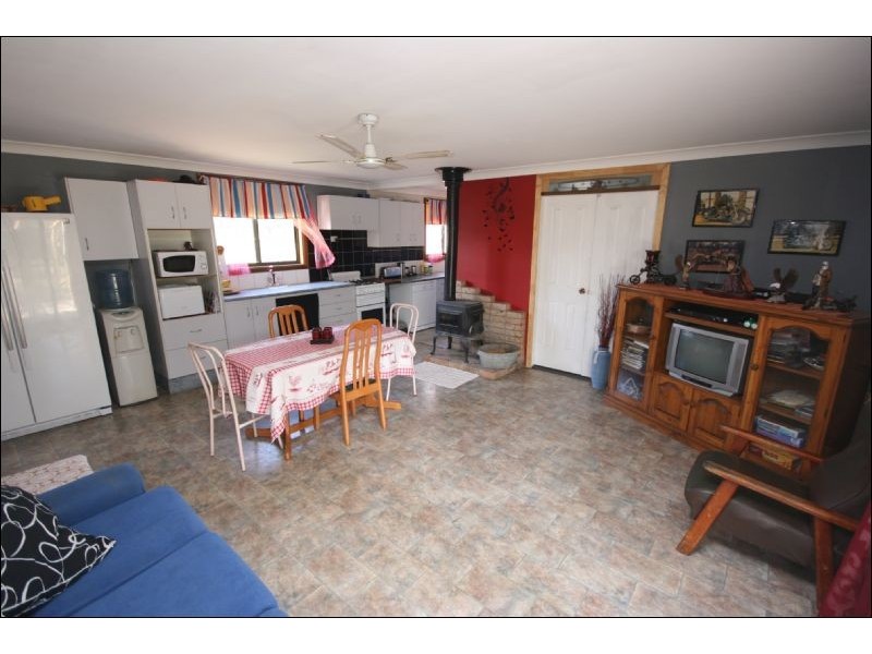 13 Clearview Road, Coutts Crossing NSW 2460