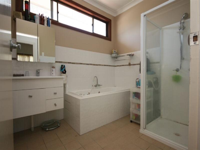 10 Hewitt Street, Grafton NSW 2460