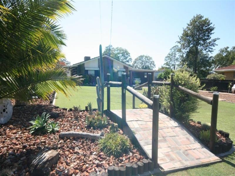 24 Clarence Way, Mountain View NSW 2460