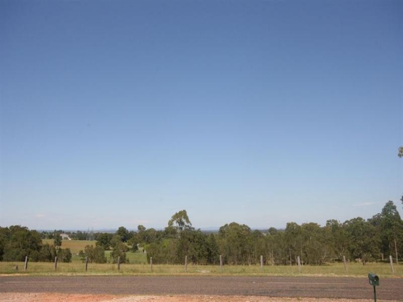 24 Clarence Way, Mountain View NSW 2460