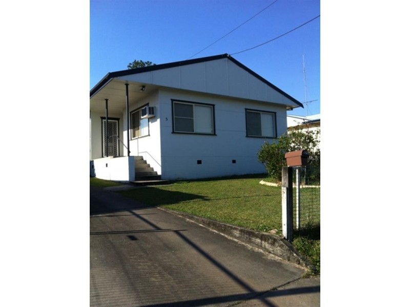 5 Mossberry Avenue, Junction Hill NSW 2460