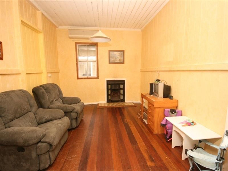 8 Pacific Highway, Ulmarra NSW 2462